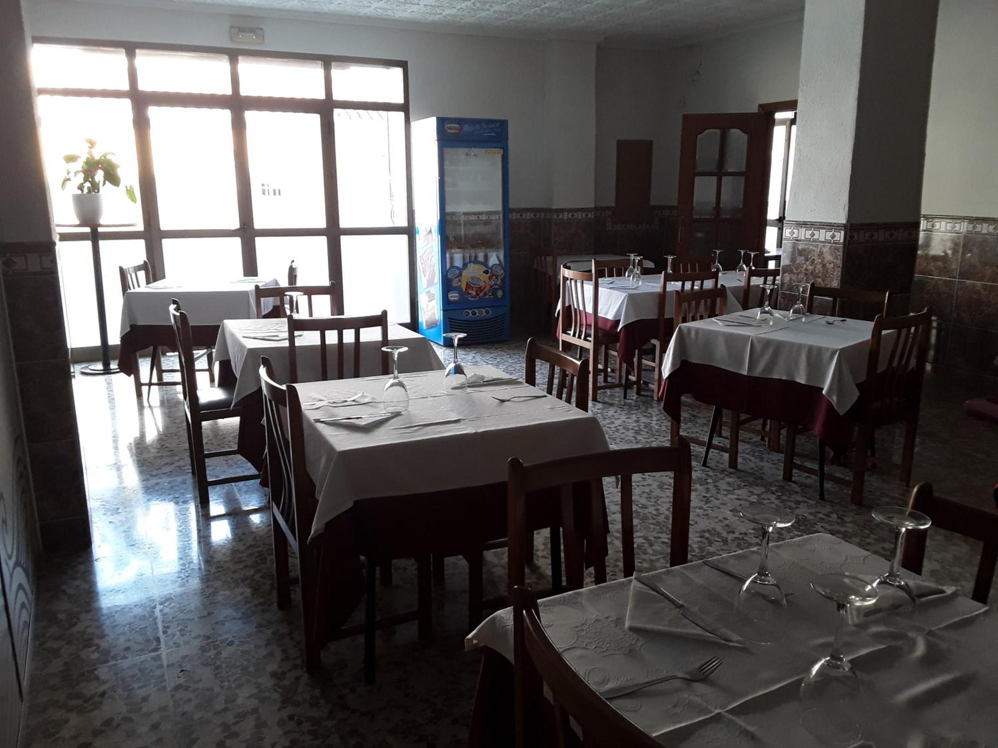 קלהונדה Hostal Miguel מראה חיצוני תמונה