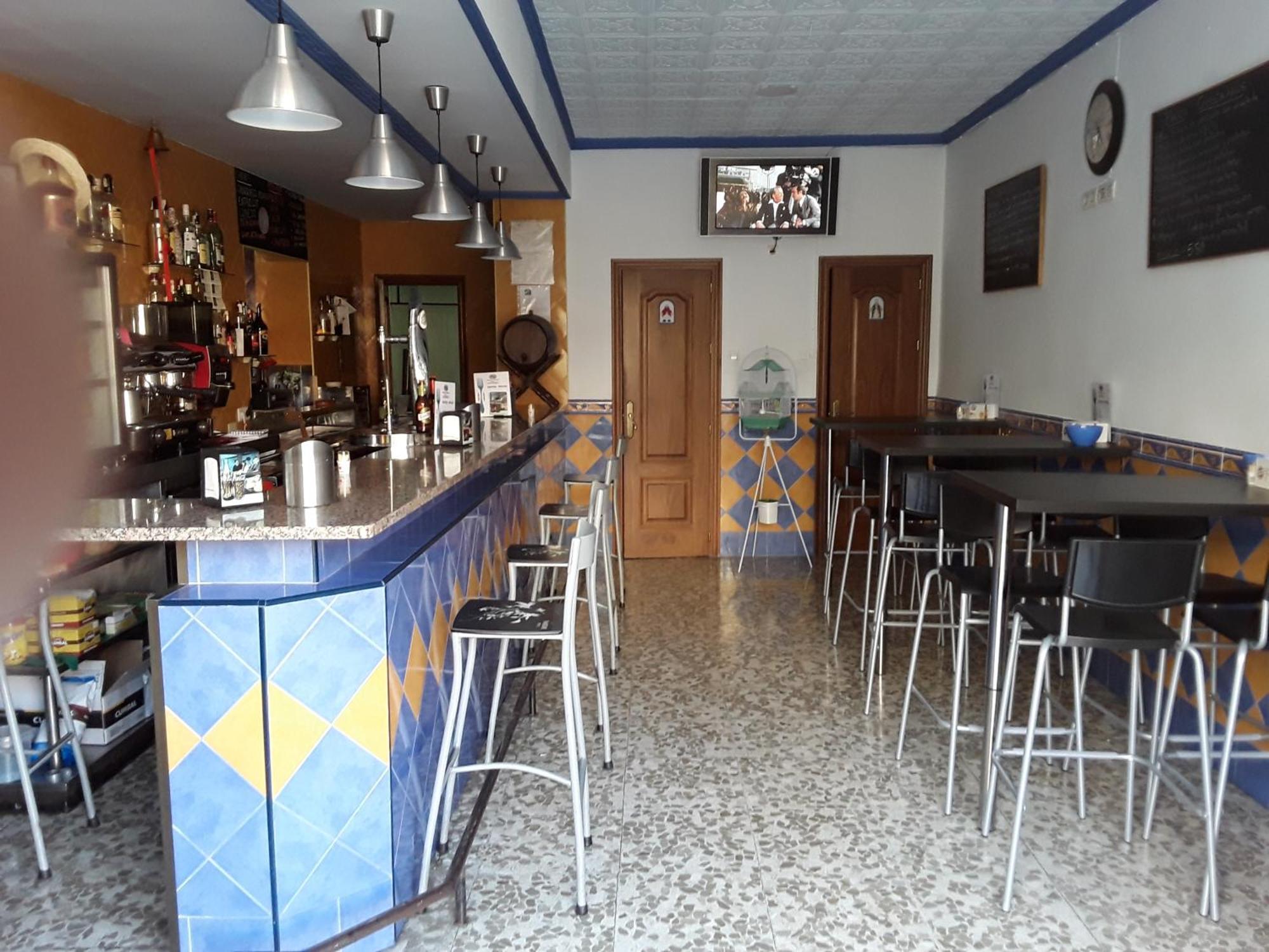 קלהונדה Hostal Miguel מראה חיצוני תמונה