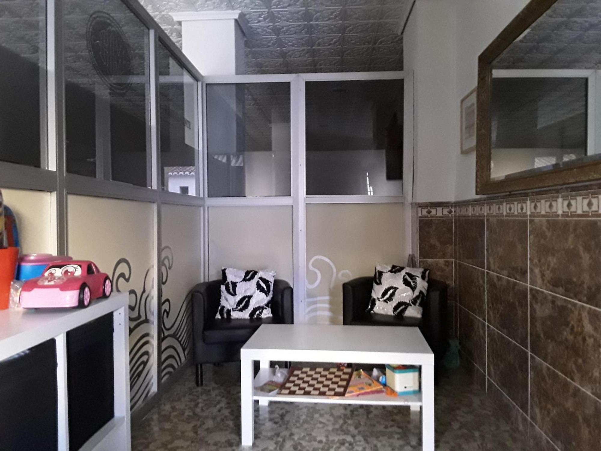 קלהונדה Hostal Miguel מראה חיצוני תמונה